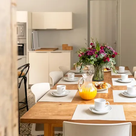 Casa Boutique San Bernardo, Con Jacuzzi Y Parking. Seville